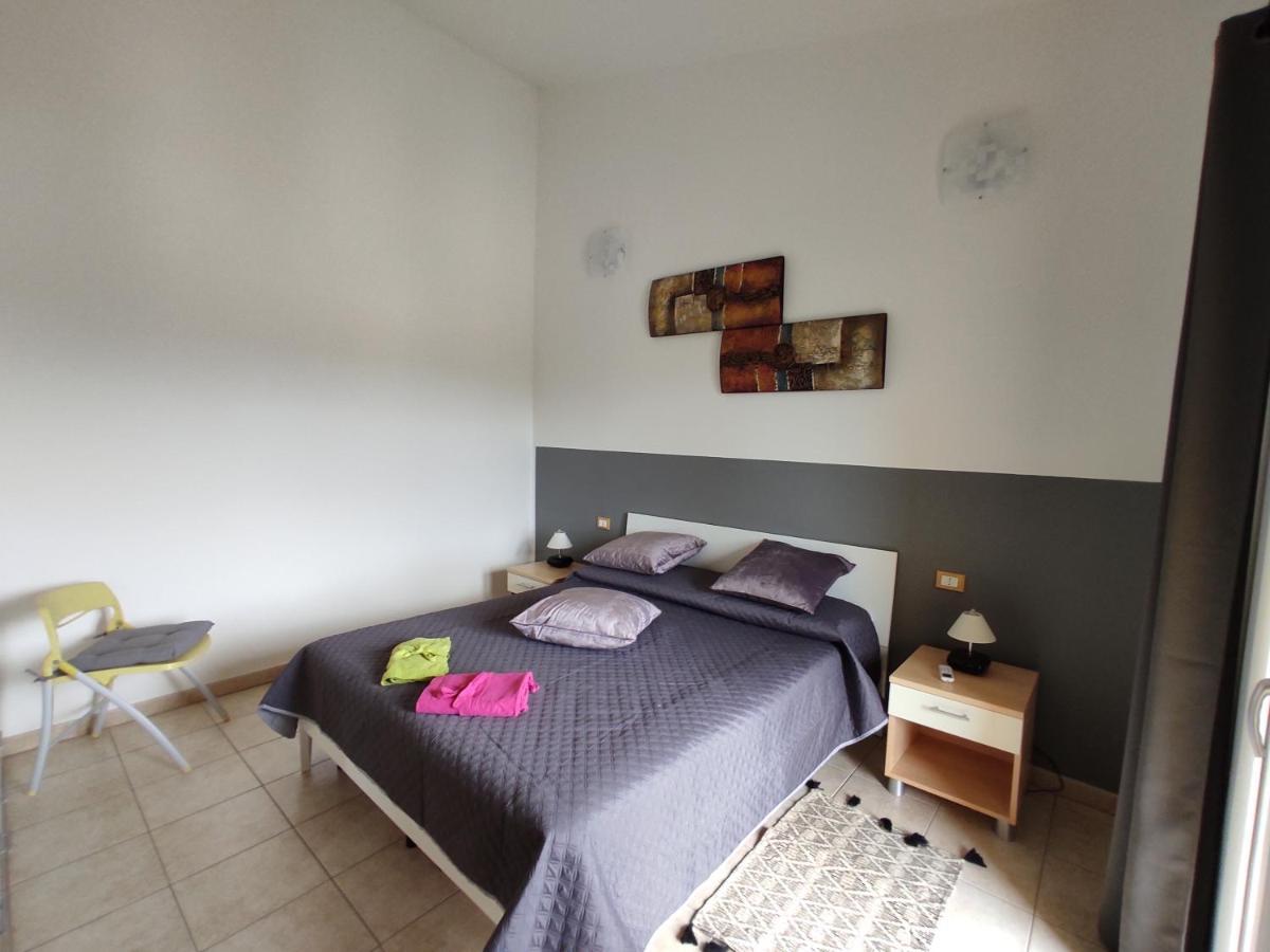 Casa Vacanze - Villa San Pietro Luaran gambar